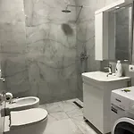 דירה Comfy Nest Apartment- Free Parking *