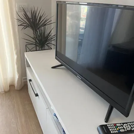 Comfy Nest Apartment- Free Parking * Tirana