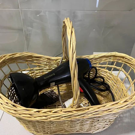 Comfy Nest Apartment- Free Parking Διαμέρισμα