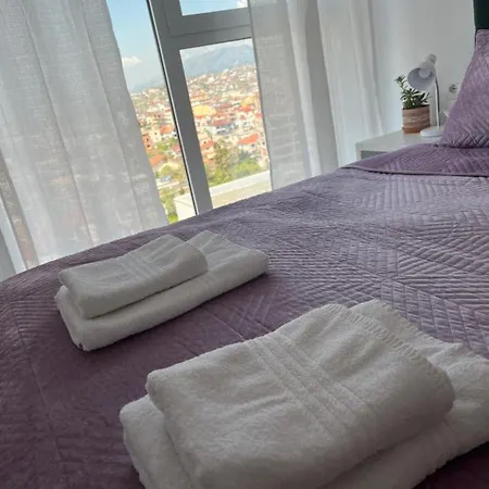 Comfy Nest Apartment- Free Parking 地拉那